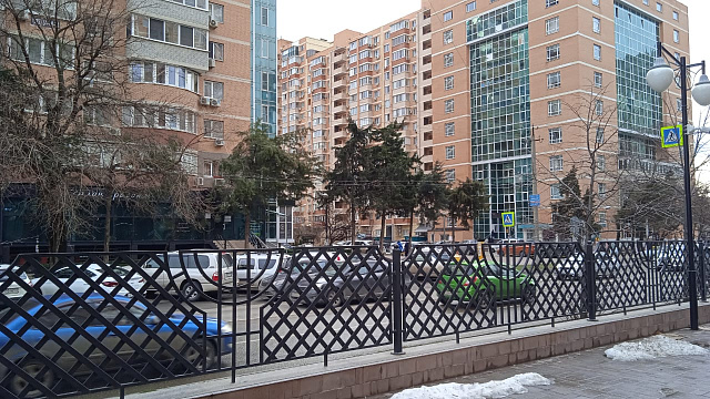 В конце недели в Краснодаре и крае ожидается необычное метеоявление: мокрый снег и +20°С, а также шквалистый ветер
