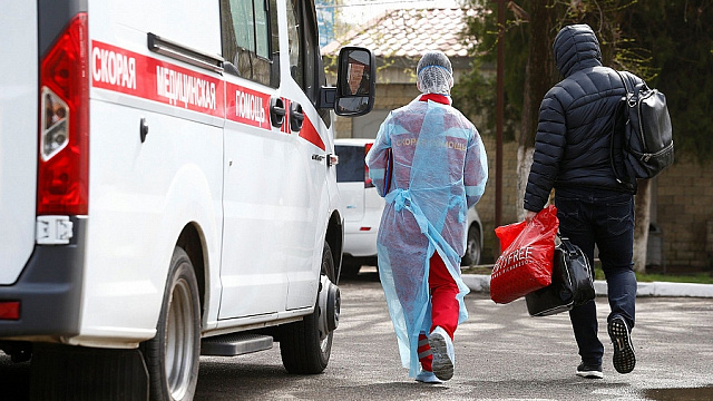 В Краснодарском крае впервые с начала пандемии выявлено более 800 случаев заражения коронавирусом за сутки