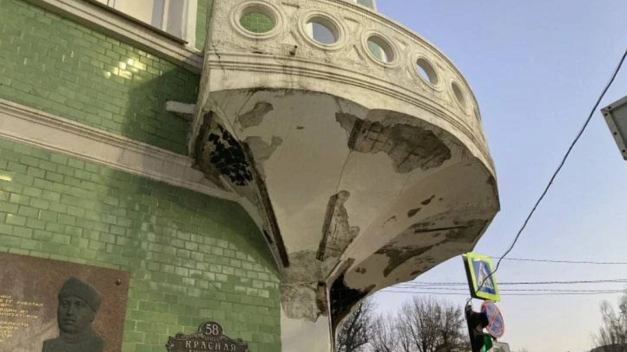 «Необходимо привести в порядок»: Вениамин Кондратьев рассказал, когда восстановят разрушенный фасад бывшей гостиницы «Централь» в Краснодаре