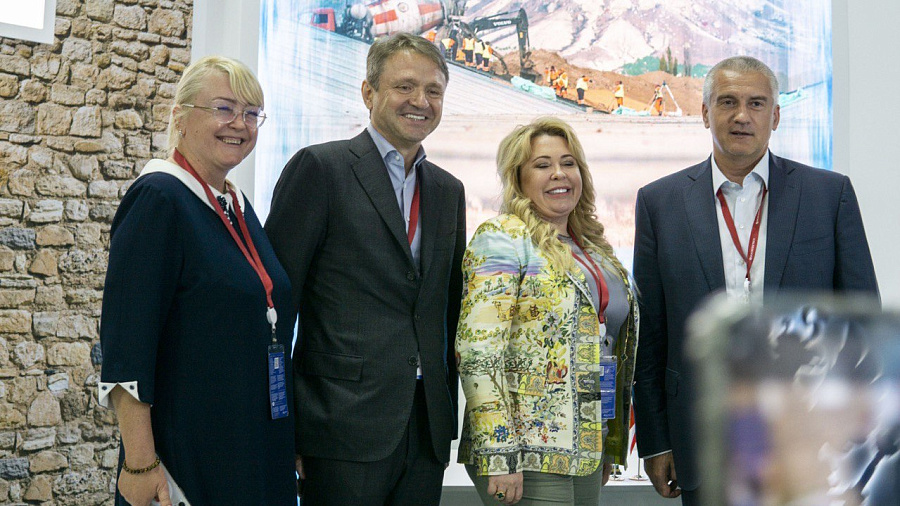 Компания экс-губернатора Кубани Александра Ткачева построит за 16 млрд рублей аналог «Сочи-Парка» в Крыму