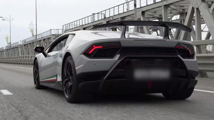 Водитель Lamborghini в Сочи лишился прав за фальшивые номера