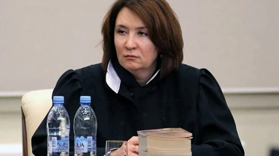 «Золотую» экс-судью Краснодарского краевого суда Елену Хахалеву могут заключить под стражу