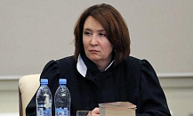 Суд заочно арестовал бывшую «золотую» судью из Краснодара Елену Хахалеву