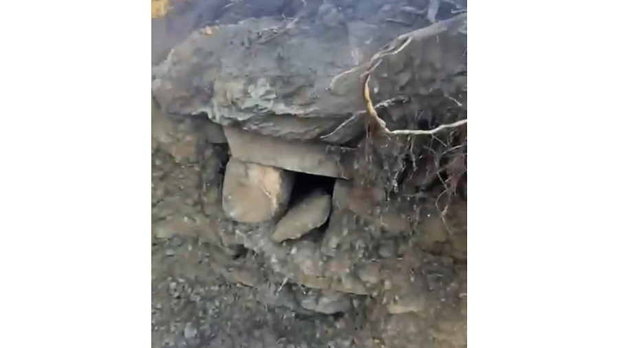 В Сочи строители обнаружили дольмен с останками 