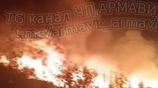 Под Армавиром потушили ночной пожар