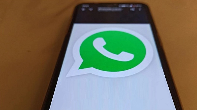 Песков обозначил условие разблокировки мессенджера WhatsApp*