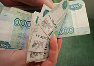 В Гулькевичском районе двое подростков на питбайках столкнулись и врезались в авто