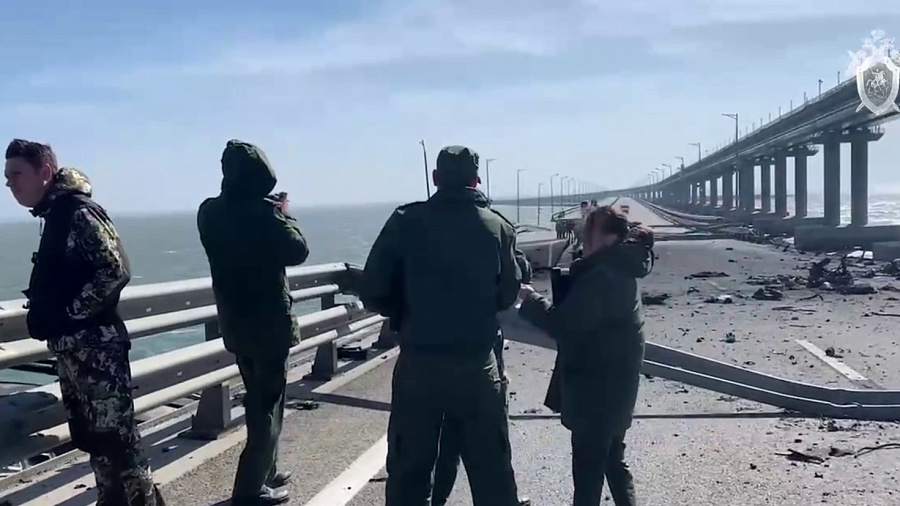 СК: владельцем подорвавшегося на Крымском мосту грузовика был житель Краснодарского края