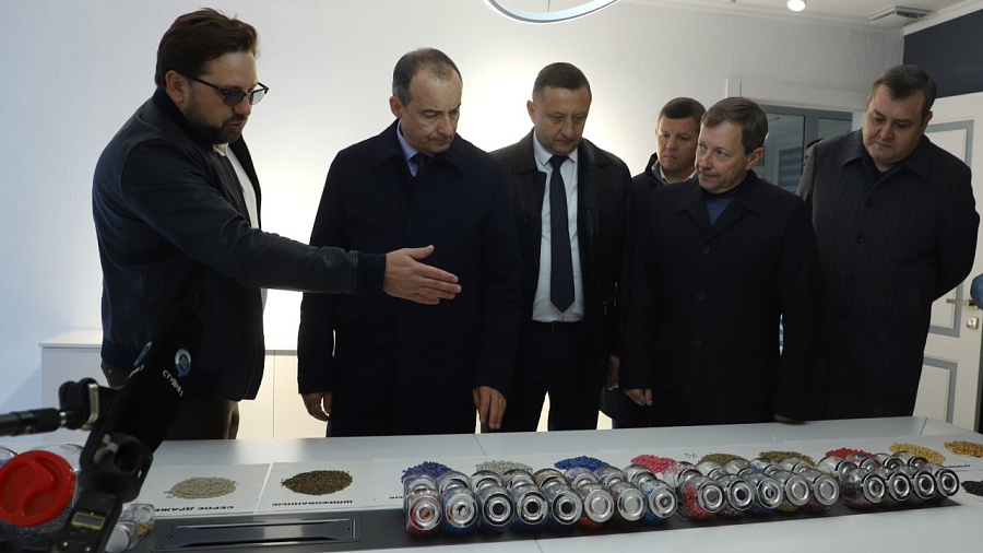 В Белореченском районе депутаты ЗСК изучили работу крупных предприятий