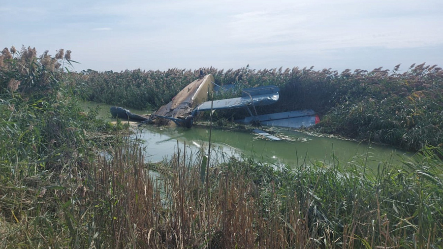 Крушение Ан-2 в Ростовской области: пилот погиб из-за ошибки управления