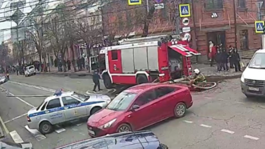 Центр Краснодара накрыл дым из-за пожара в кафе 