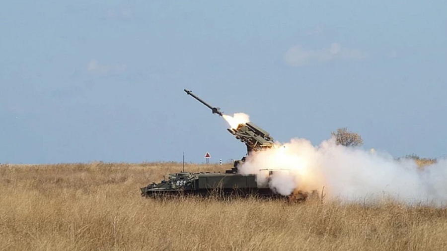 Минувшей ночью 144 украинских беспилотника пытались атаковать объекты России