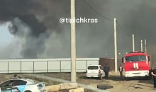 В Краснодаре горит камыш на площади 400 квадратных метров