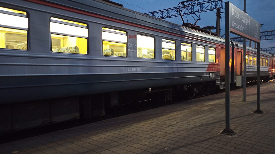 В поезде «Пермь — Адлер» у пассажира украли 15 тысяч рублей