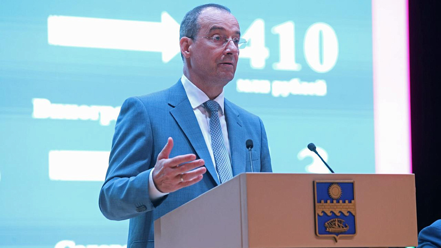 Юрий Бурлачко рассказал жителям Анапы о работе краевого парламента