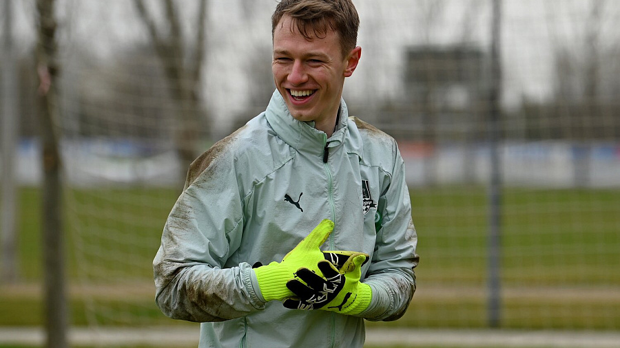 Матвей Сафонов приступил к тренировкам со второй командой «Краснодара»