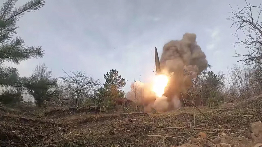 Минобороны РФ опубликовало видео брифинга по спецоперации на Украине (25.04.2022 г.)