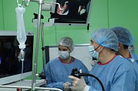 В Краснодаре хирурги удалили пациенту огромную опухоль в толстой кишке