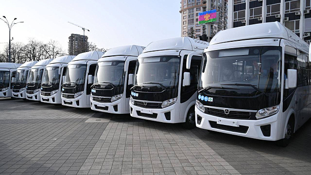 На улицы Краснодара выйдут новые автобусы с кондиционерами 