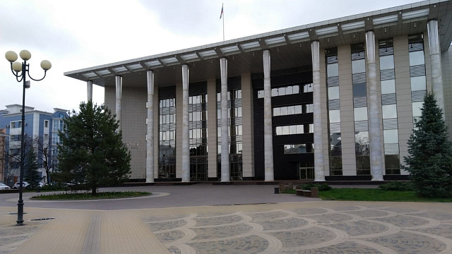 Экс-высокопоставленного сотрудника МВД приговорили к 7 годам колонии строгого режима в Краснодарском крае