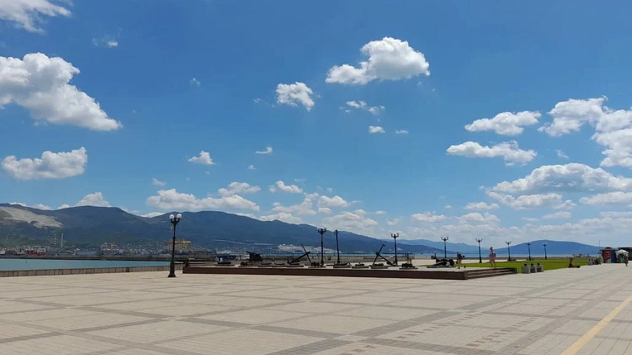 Спустя девять часов в Новороссийске отменили опасность атаки БПЛА