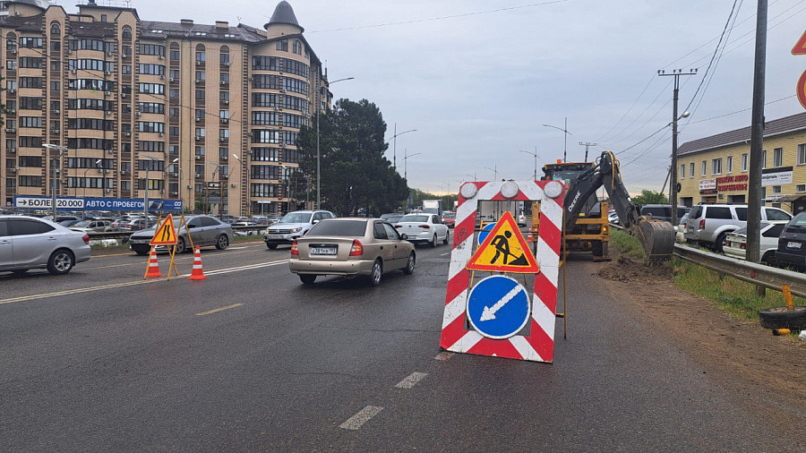 В Краснодаре движение по улице Горячеключевской ограничили до мая из-за ремонта