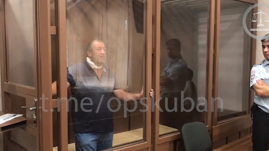 В Краснодаре мужчину, жестоко зарезавшего знакомого на глазах у очевидцев, заключили под стражу на 2 месяца