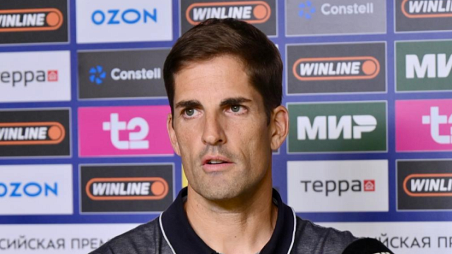 Отправили в больницу: почему тренеру «Сочи» Роберту Морено во время матча с «Краснодаром» стало плохо