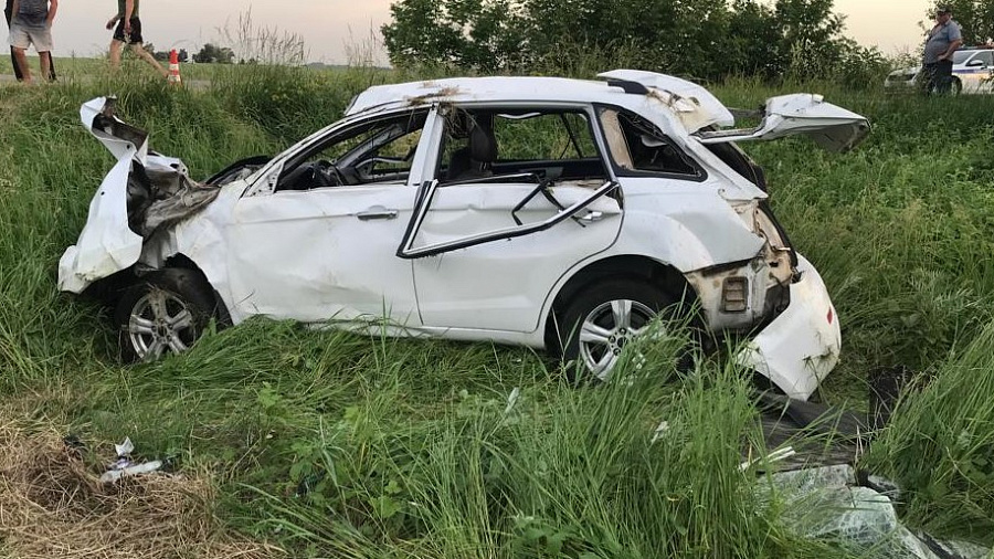 16-летняя девочка погибла в ДТП на трассе в Краснодарском крае