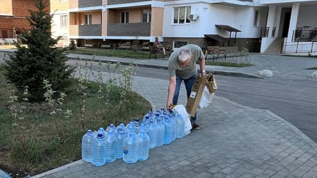 Жителям ЖК «Жемчужина» в Краснодаре отключили свет и воду