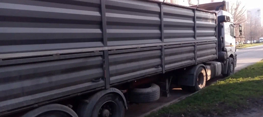 Грузовики в Краснодаре будут ездить только ночью до конца года