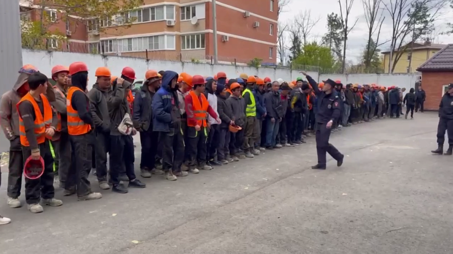 В Краснодаре задержали более 100 мигрантов, устроивших массовое побоище