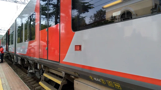 В Сочи добавят электрички для фанатов футбола в дни матчей