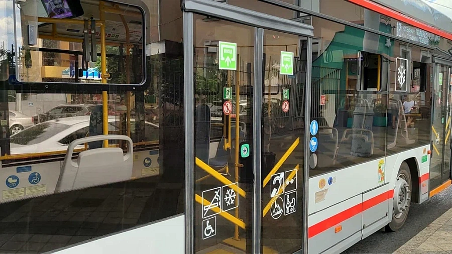 В Краснодаре троллейбусы впервые поехали по трассе М-4 «Дон»