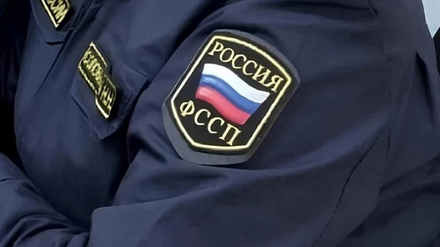 В Сочи снесли три незаконных коттеджа по решению суда