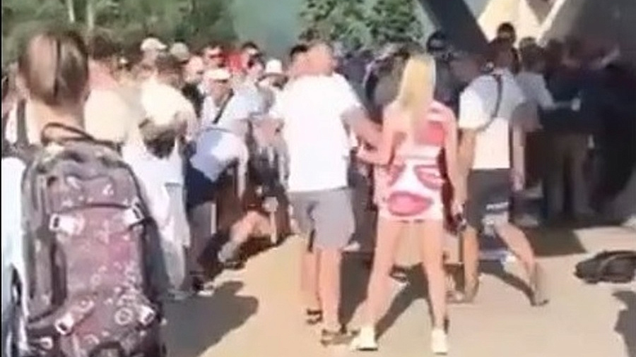 В Сочи задержали четверых туристов, устроивших драку у канатки