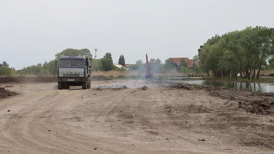 Строительство городского парка в Кореновске завершится до конца года