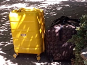 Под Ейском блогеры сбросили «Жигули» с обрыва ради призовой квартиры