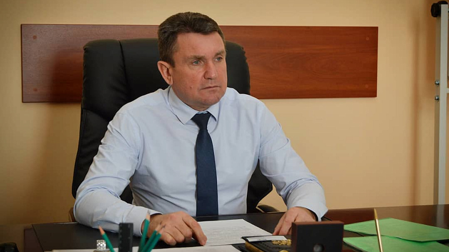 В администрации Ейского района опровергли задержание Виктора Ляхова и его заместителей