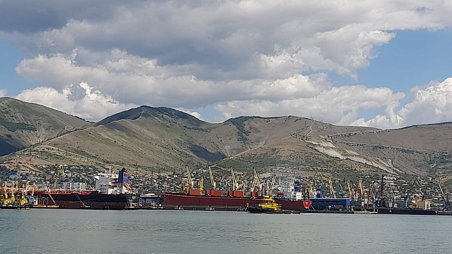 Новороссийский морпорт снова оштрафовали за загрязнение моря