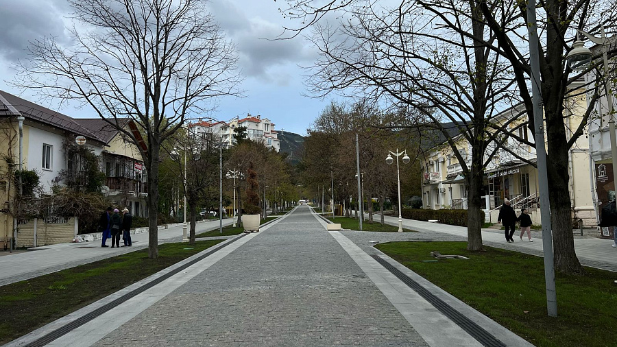 В Геленджике, а также на курортах Кубани 17 марта погода приготовила облачный день с дождями и туманом