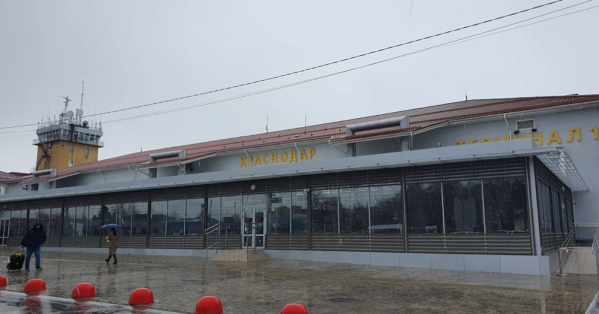 В аэропорту Краснодара ночью приземлился правительственный самолет