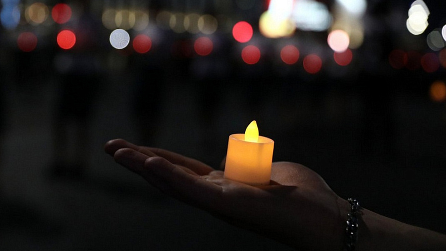 День памяти и скорби. Тысячи жителей Кубани приняли участие в траурной акции в годовщину начала Великой Отечественной войны