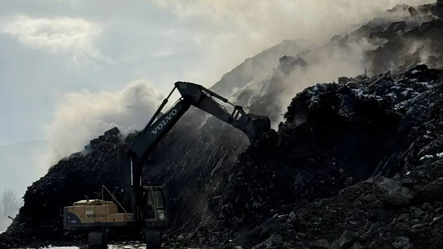 Тление на свалке Новороссийска сократилось до 110 кв. метров