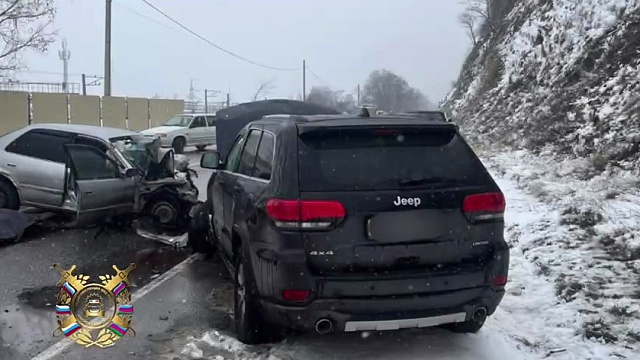 Водитель иномарки погиб в ДТП с внедорожником на трассе Майкоп – Туапсе