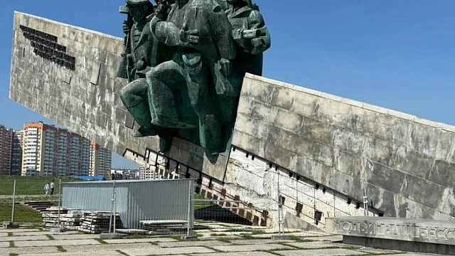 Власти Новороссийска назвали сроки реставрации комплекса «Малая земля» 
