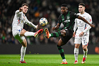 Бесплатный корт для падел-тенниса и пляжный стадион строят в Краснодаре