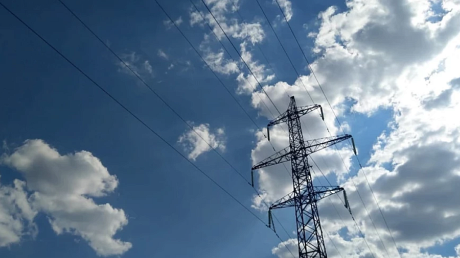 В Краснодаре жители более 40 улиц остались без света 
