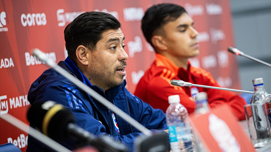 150 болельщиков Чили посетят футбольный матч со сборной России на стадионе «Фишт» в Сочи