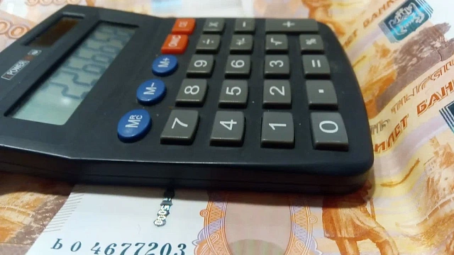 Россиянам пересчитают стоимость купленных путевок из-за роста курса доллара